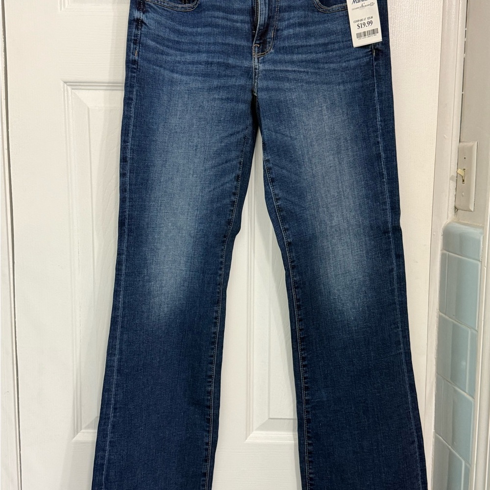 American Eagle Outfitters Medium Blue Straight Leg Jeans